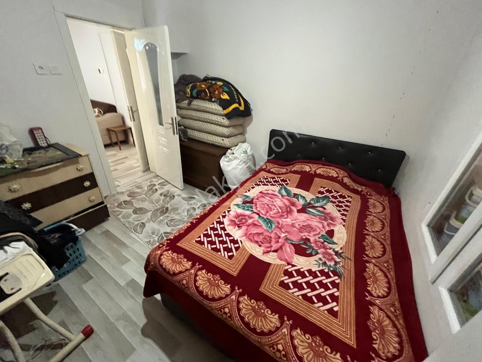 Binevler Satılık 3+1 Kattan Bölme Daire - Görsel 5