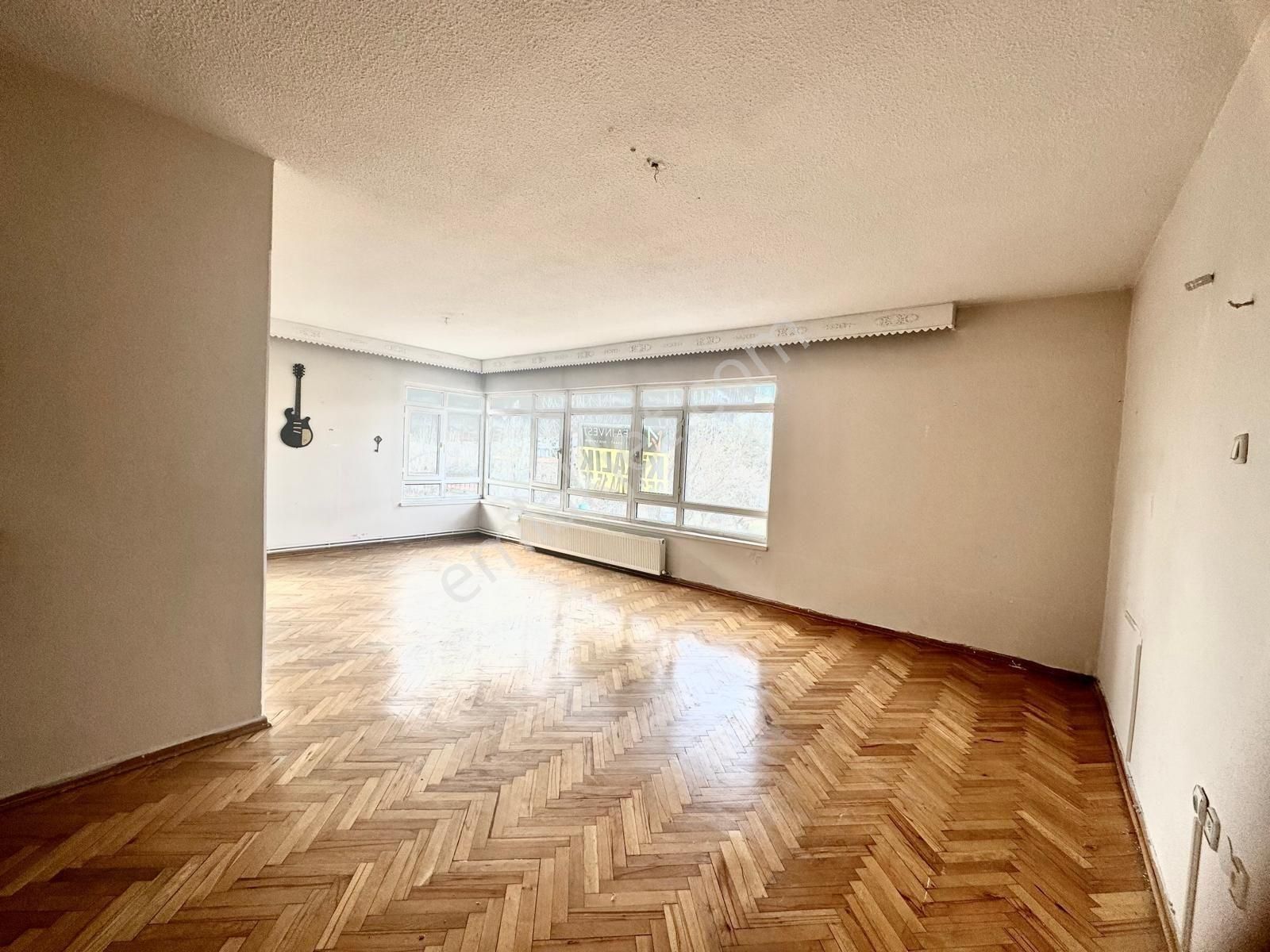 Aydınlıkevler Protokol Yolu Üzeri Bakımlı 3+1 Kiralık Daire - Görsel 14