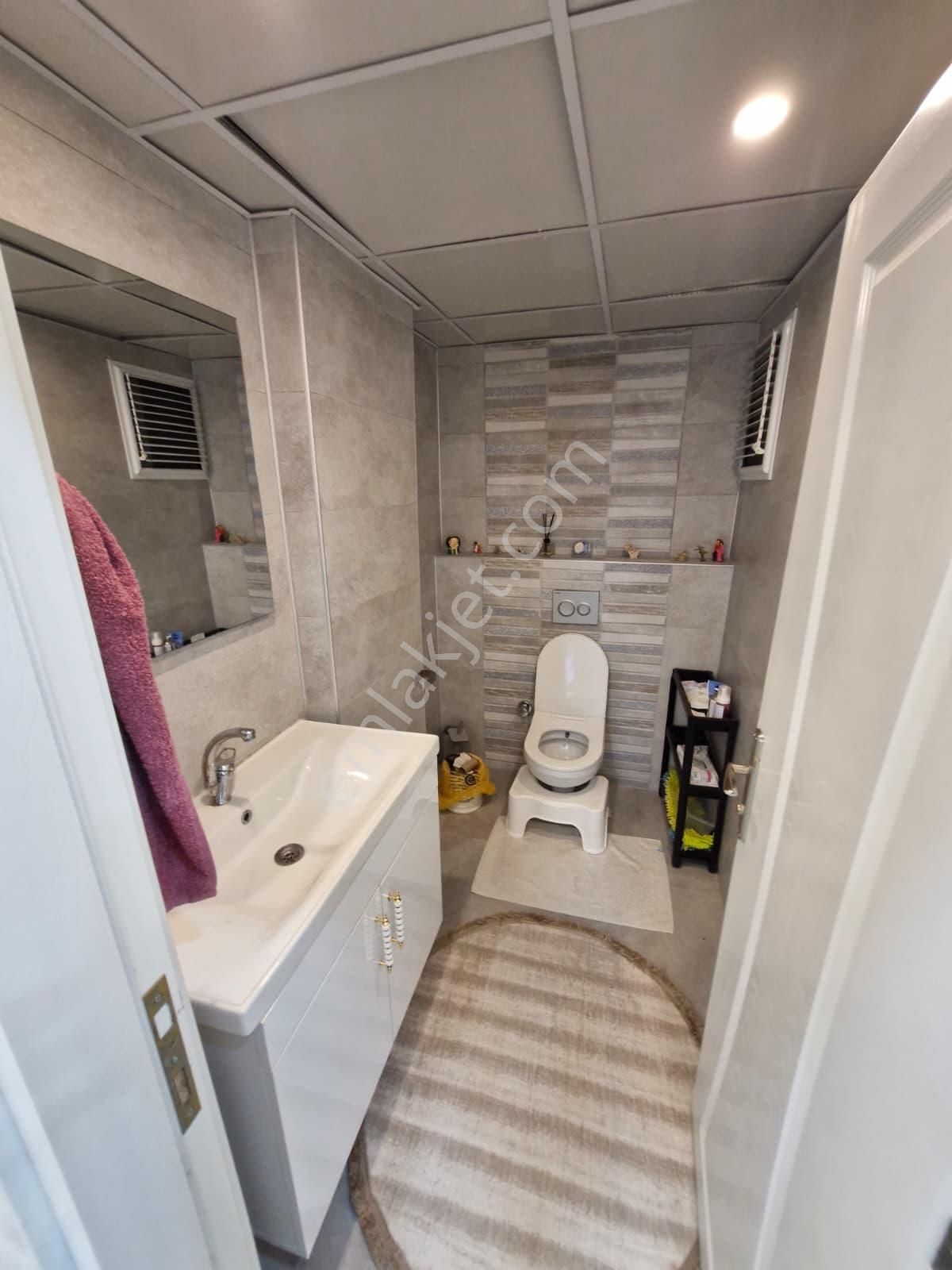 Seyhan Tellidere Mahallesinde Ultra Lüks 3+1 Kapalı Mutfak Daire - Görsel 18