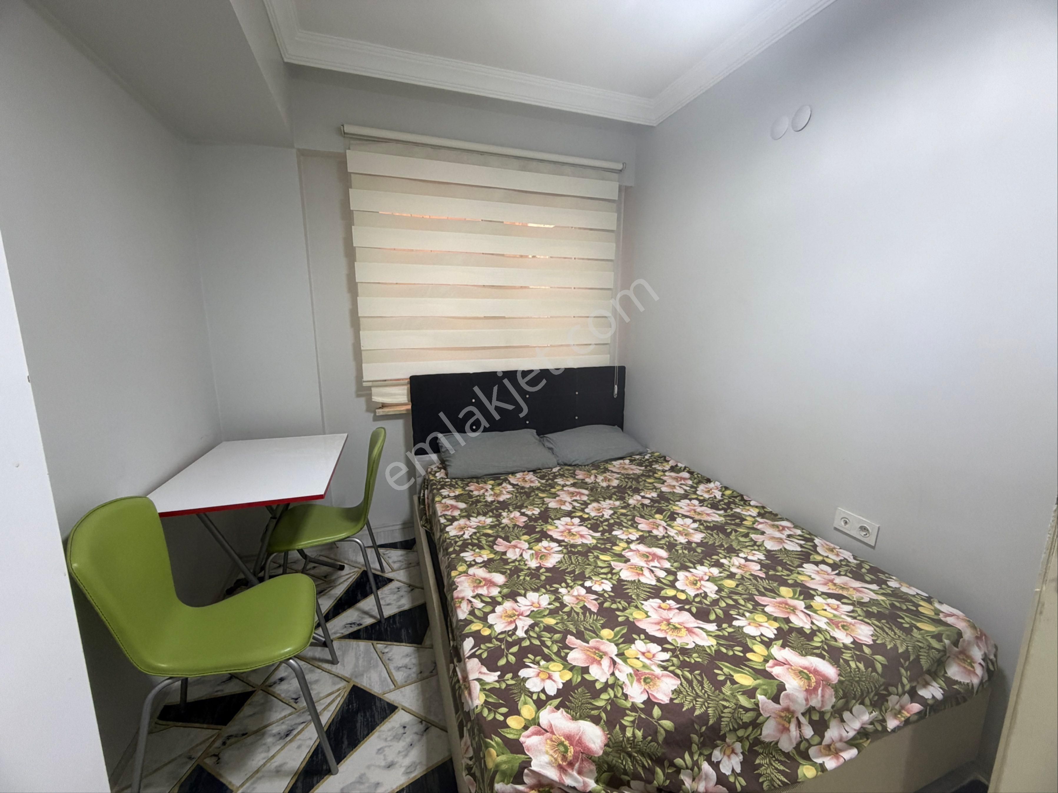 Memurdan Hazır Kiracılı Şehrin Merkezinde 1+1 - Görsel 16