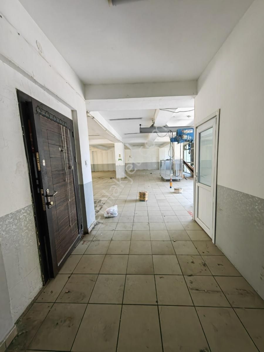 Bağcılar 15 Temmuz Da Kiralık 240 M2 Kullanışlı İşyeri Dükkan - Görsel 24