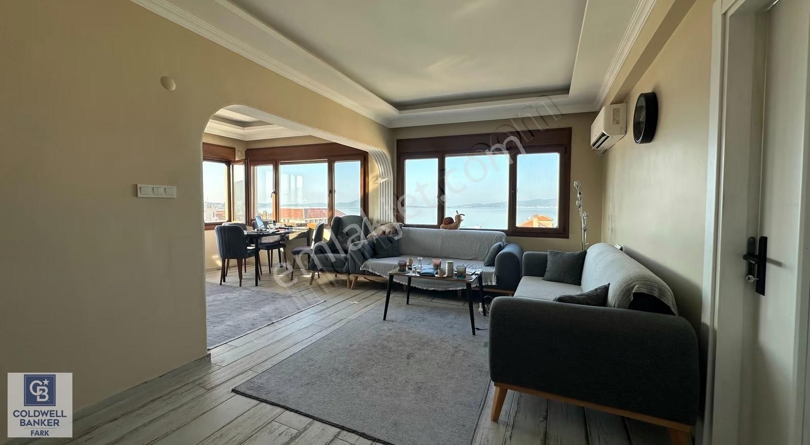 Ayvalık Merkezde 107m2 Deniz Manzaralı Masrafsız Daire - Görsel 12