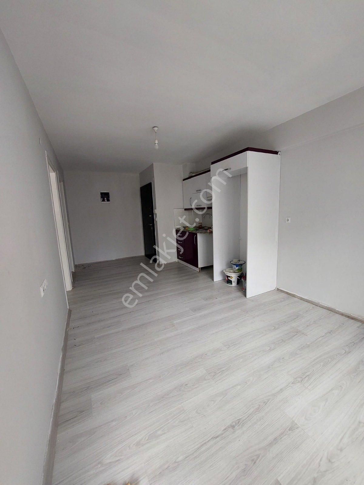 Nazillli Sümer Mahallesinde 1+1 Satılık - Görsel 2