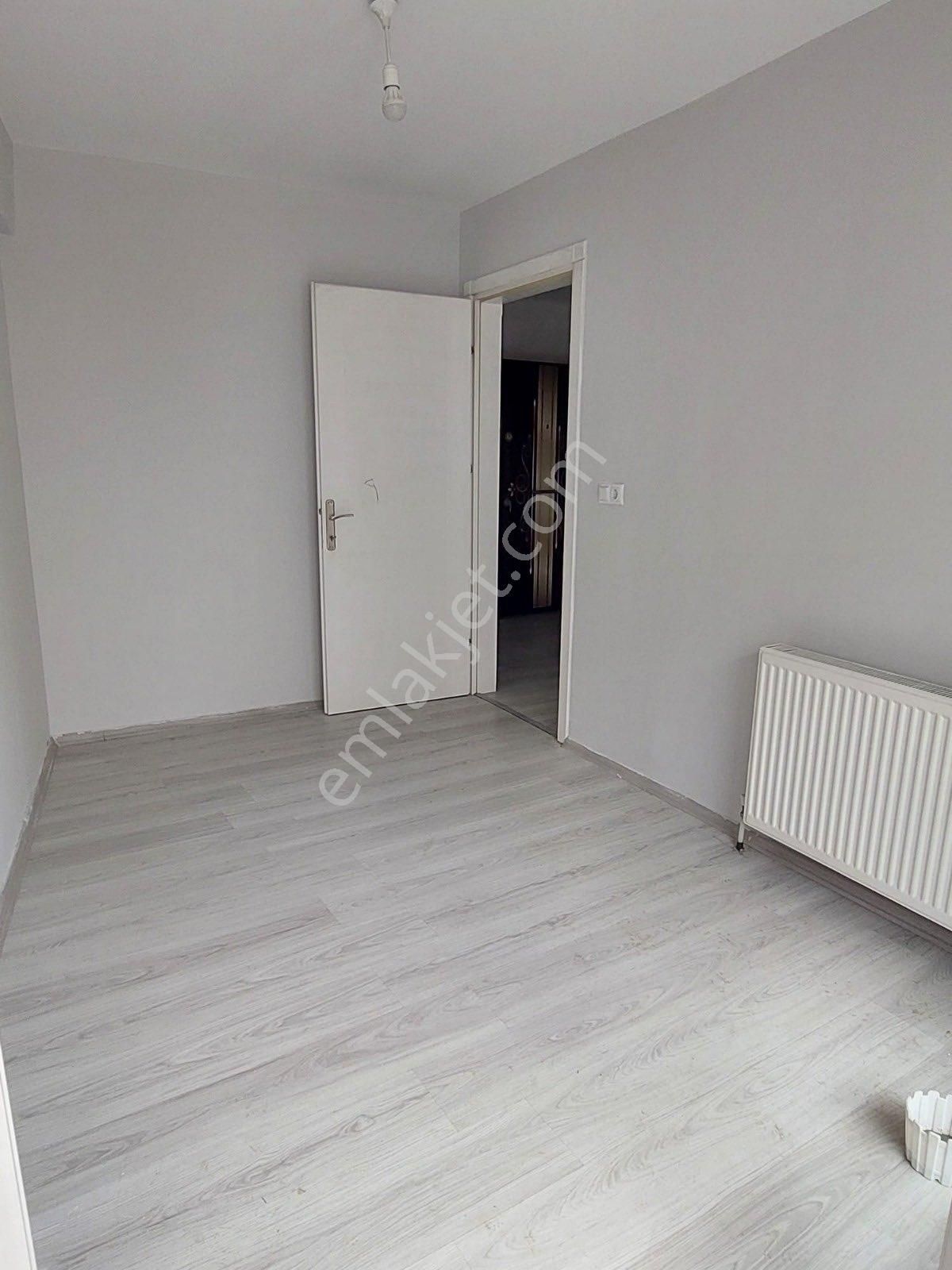 Nazillli Sümer Mahallesinde 1+1 Satılık - Görsel 8