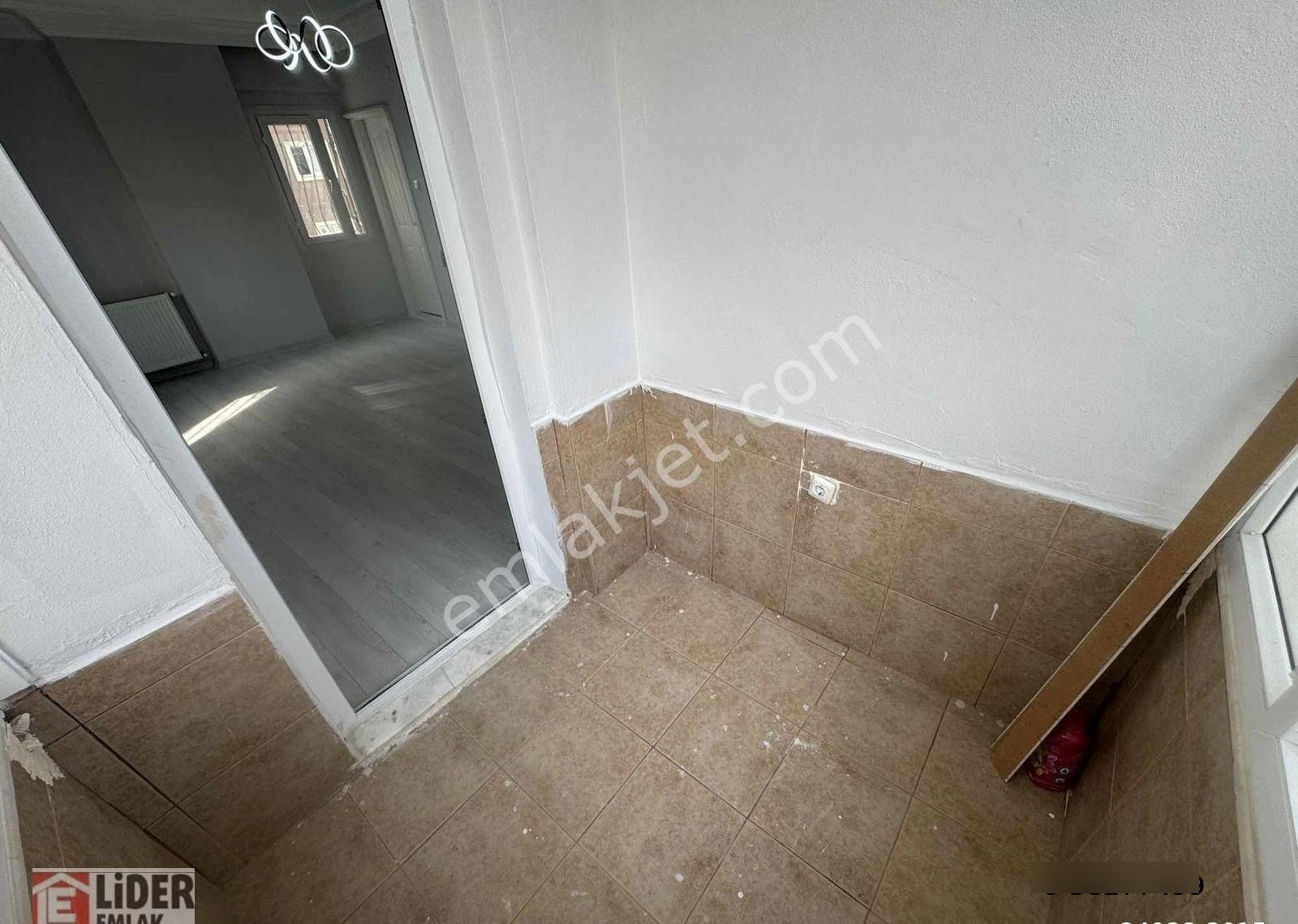 Lider'den S.demirel Blv Üzerinde 4+1 Çok Geniş Masrafsız Daire - Görsel 18