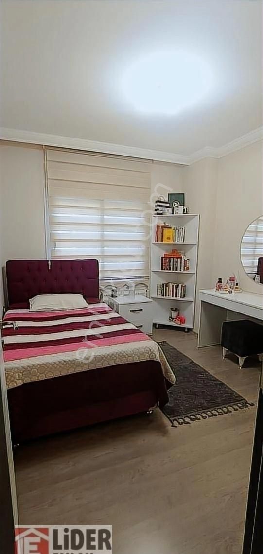 Güzel Yalı 3+1 Çift Banyo Kapalı Mutfak Yeni Bina Satılık Cazip - Görsel 23