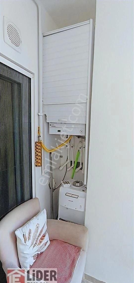 Güzel Yalı 3+1 Çift Banyo Kapalı Mutfak Yeni Bina Satılık Cazip - Görsel 15