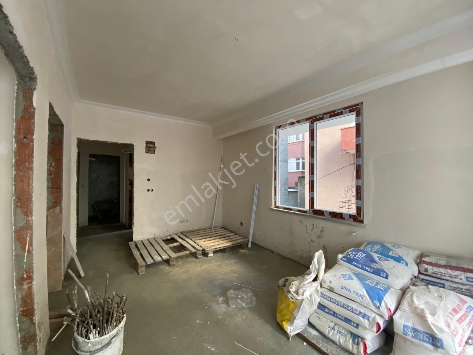 Goldhouse Dan Satılık Ahmet Yesevi Caddesin De Yüksek Giriş 2+1 Daire - Görsel 2