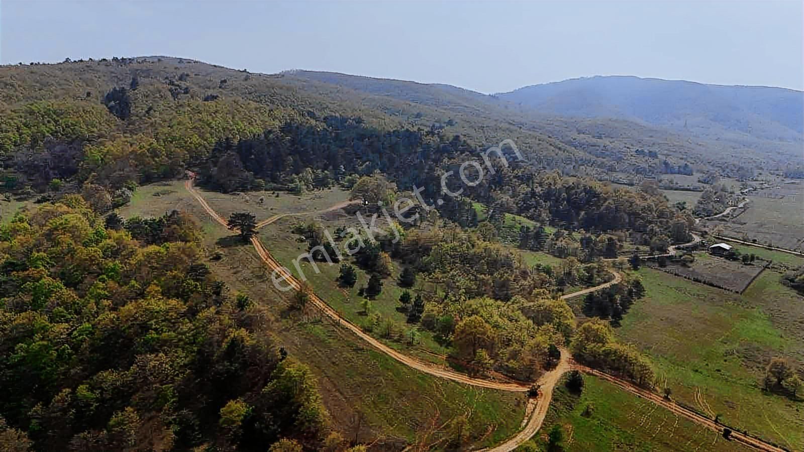 Dağyenice Göleti Manzaralı Satılık Arazi - Görsel 5