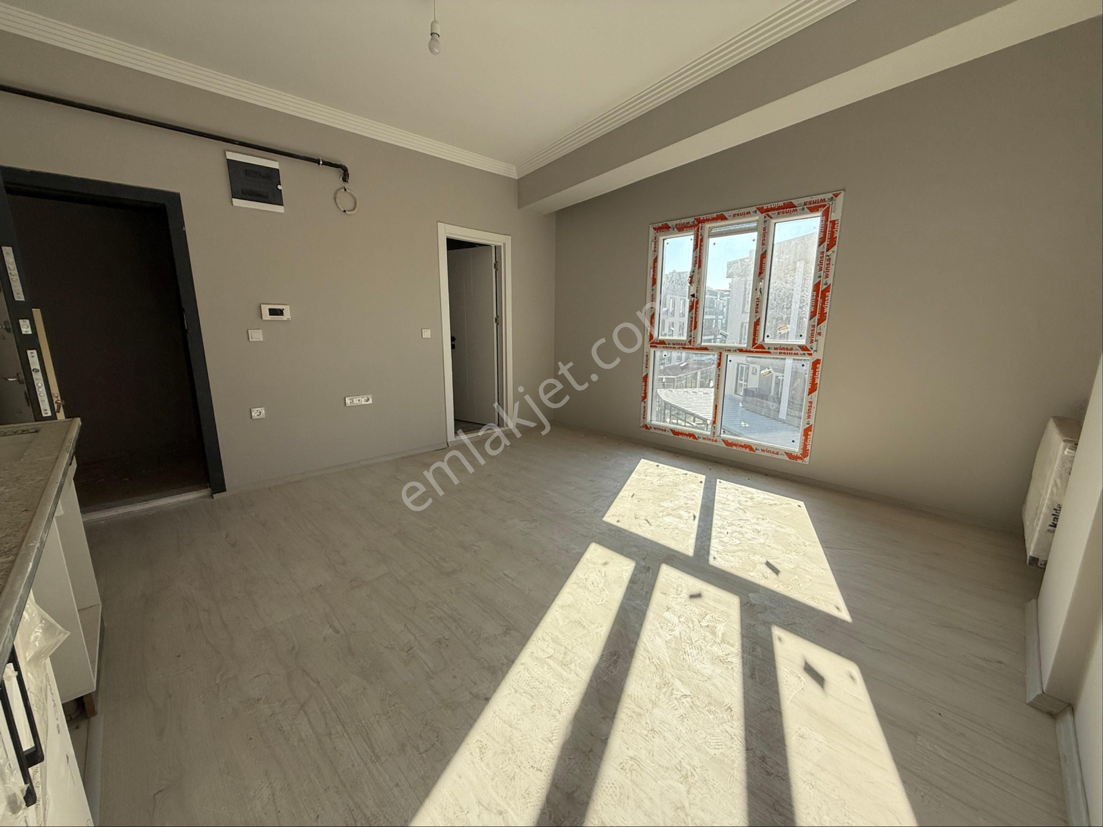 Seyrek Bakırçay Üniversitesine Çok Yakın Mesafede Satılık 1+1 Daire - Görsel 9