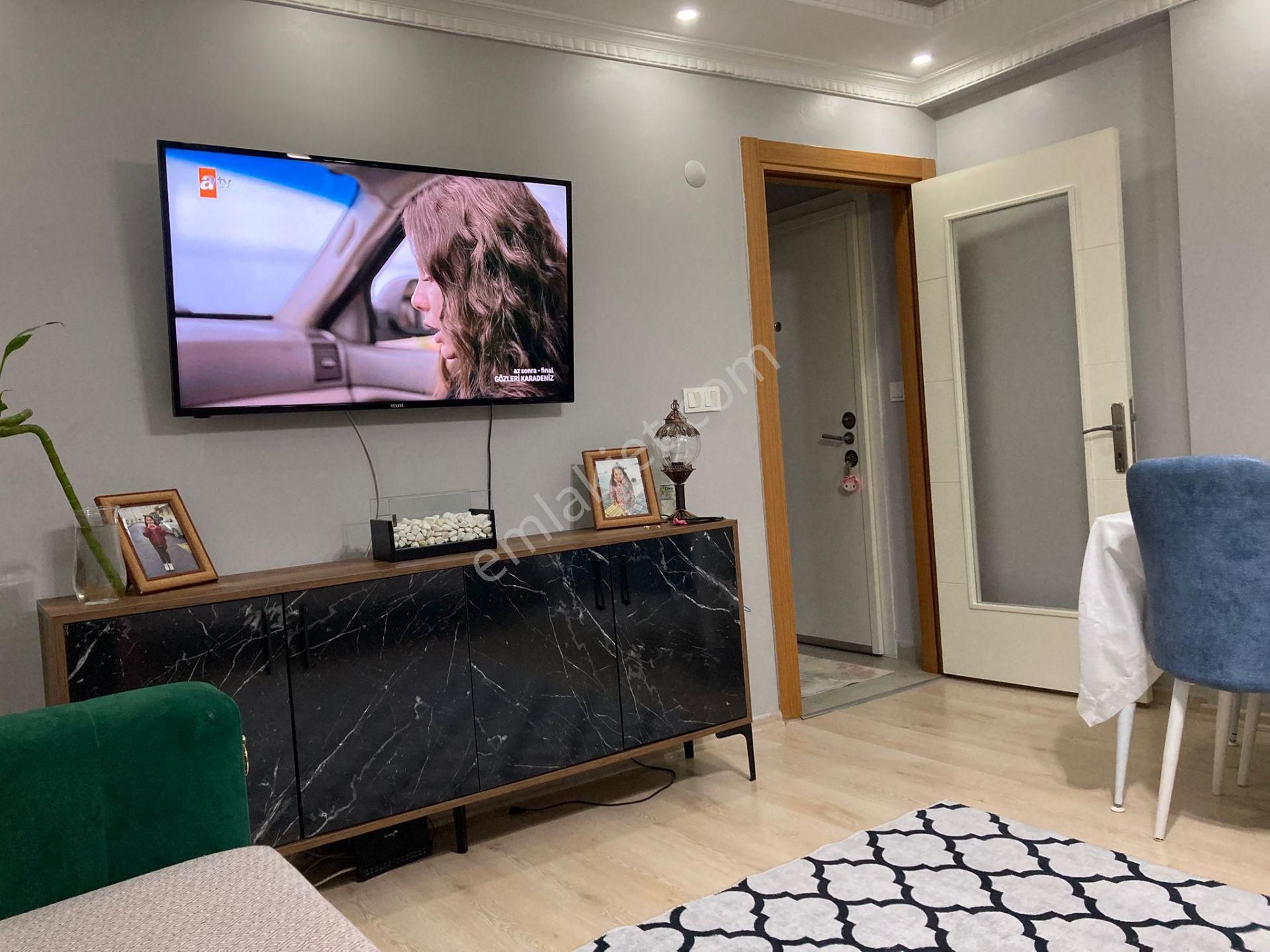 Avrupa Emlak Tan Esenler Fevzi Çakmak Mah 85 M² 2+1 Yüksek Giriş,5 Yıllık,iskanlı,arkadan Balkonlu - Görsel 2