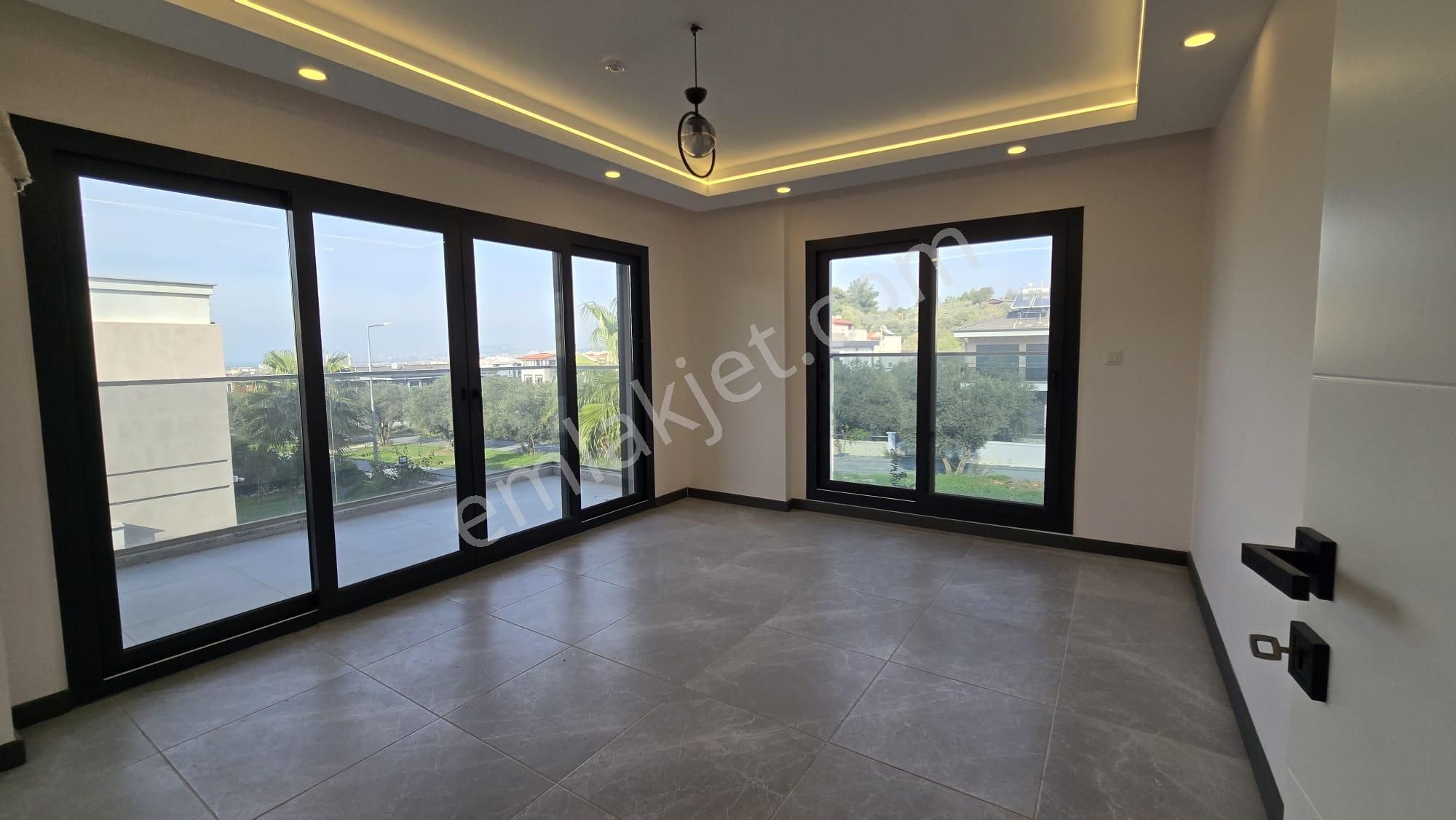 Merkeze Yürüme Mesafesinde | 450 M² Bahçeli | Özel Havuzlu Tam Müstakil Sıfır Villa - Görsel 34