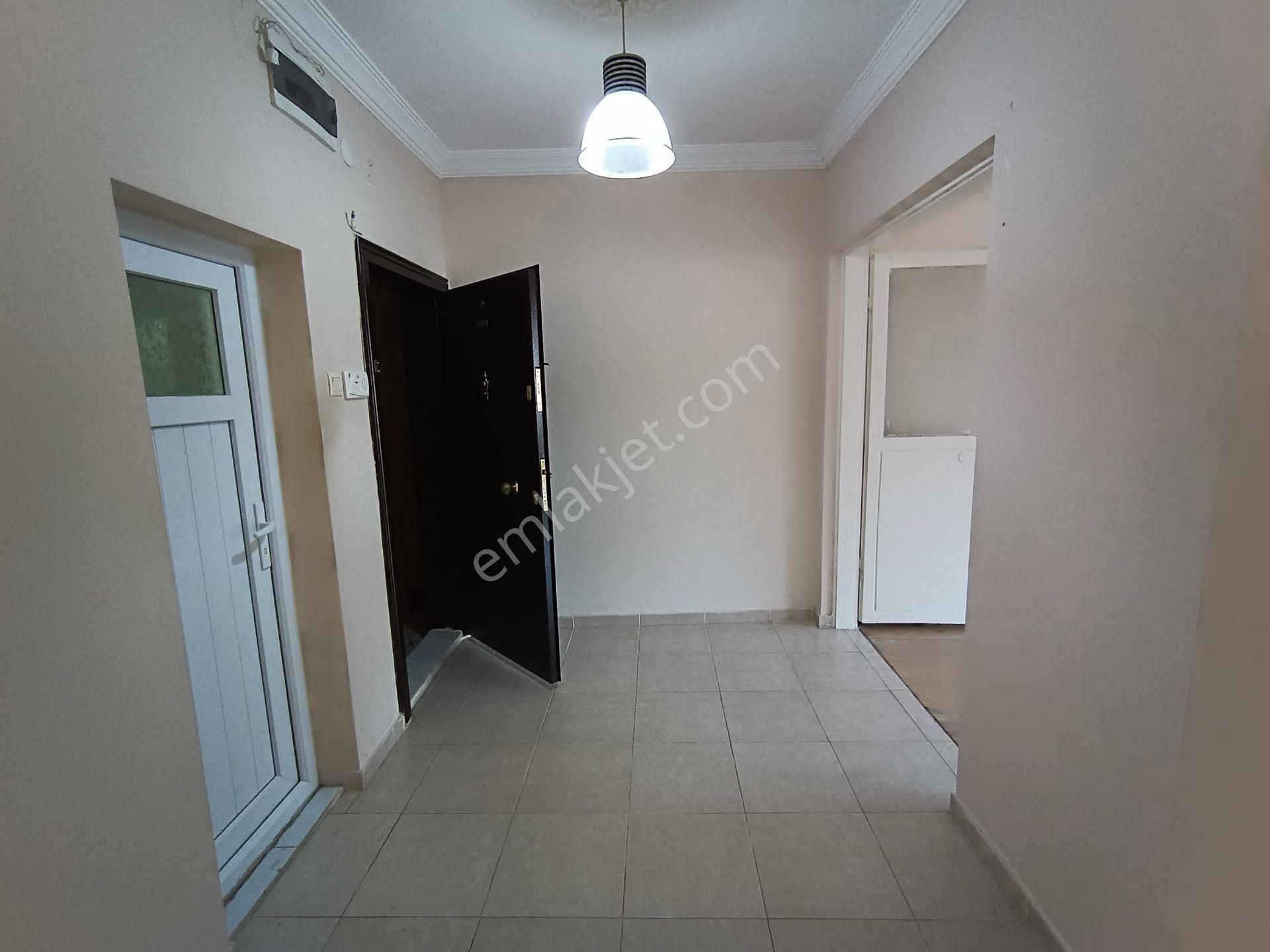 Ergünden Pirireiste Kiralık Güney Cephe 3+1 Daire - Görsel 14