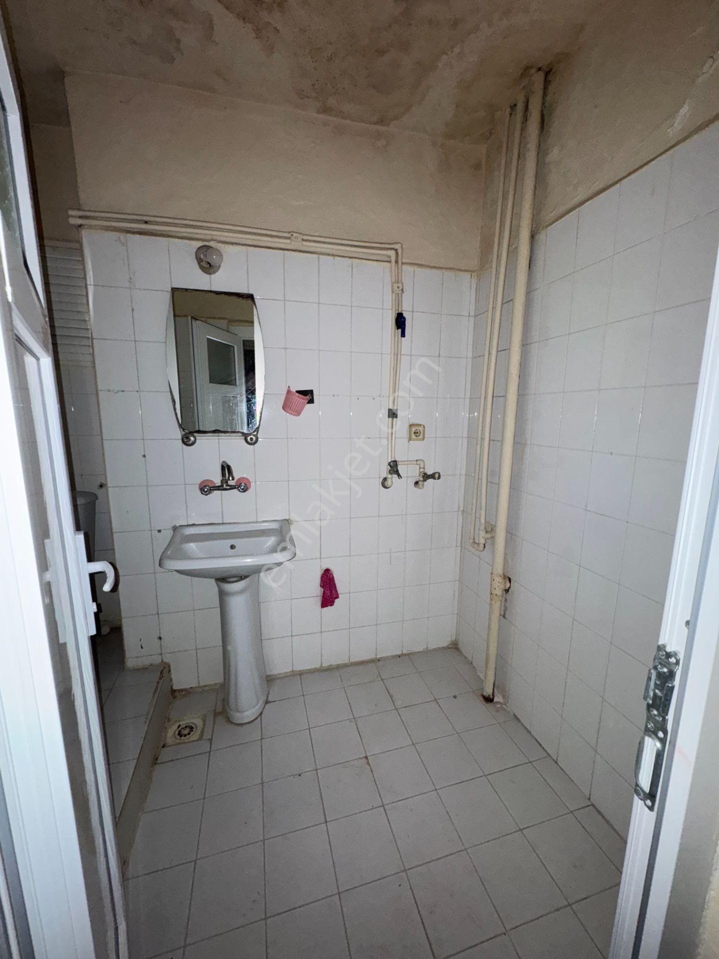 Yüreğir Başkent Hastanesi Civarı Kiralık 2+1 Daire - Görsel 14