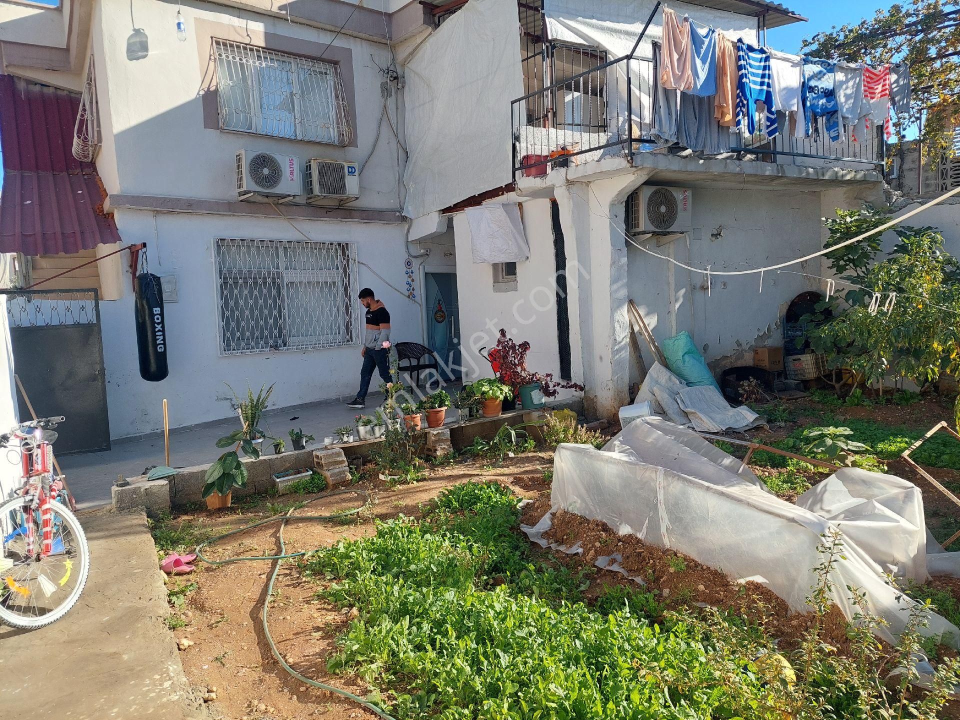 Acil Satılık 2 Katlı Müstakil Bahçeli Ev - Görsel 5