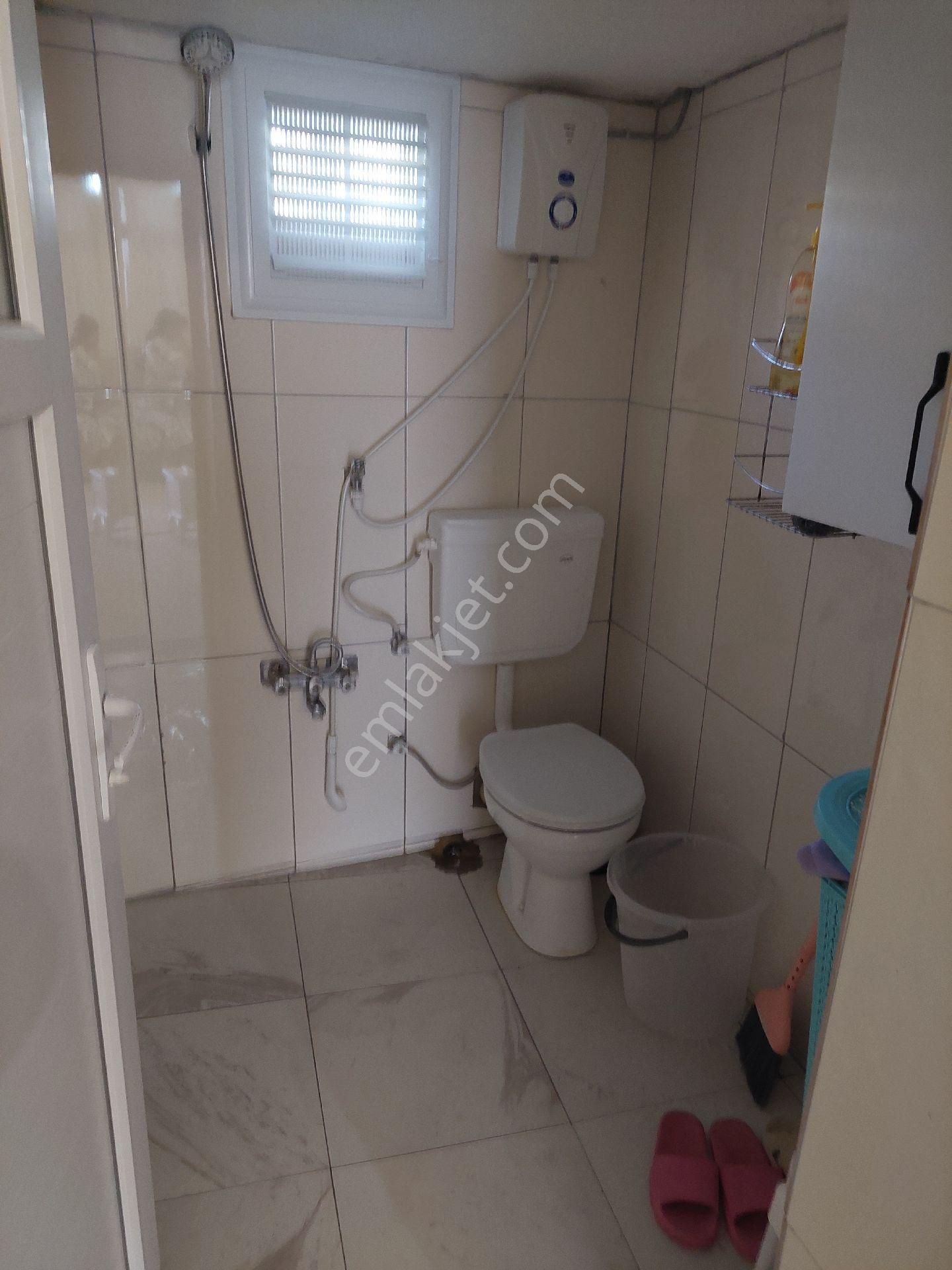 Acil Satılık 2 Katlı Müstakil Bahçeli Ev - Görsel 31