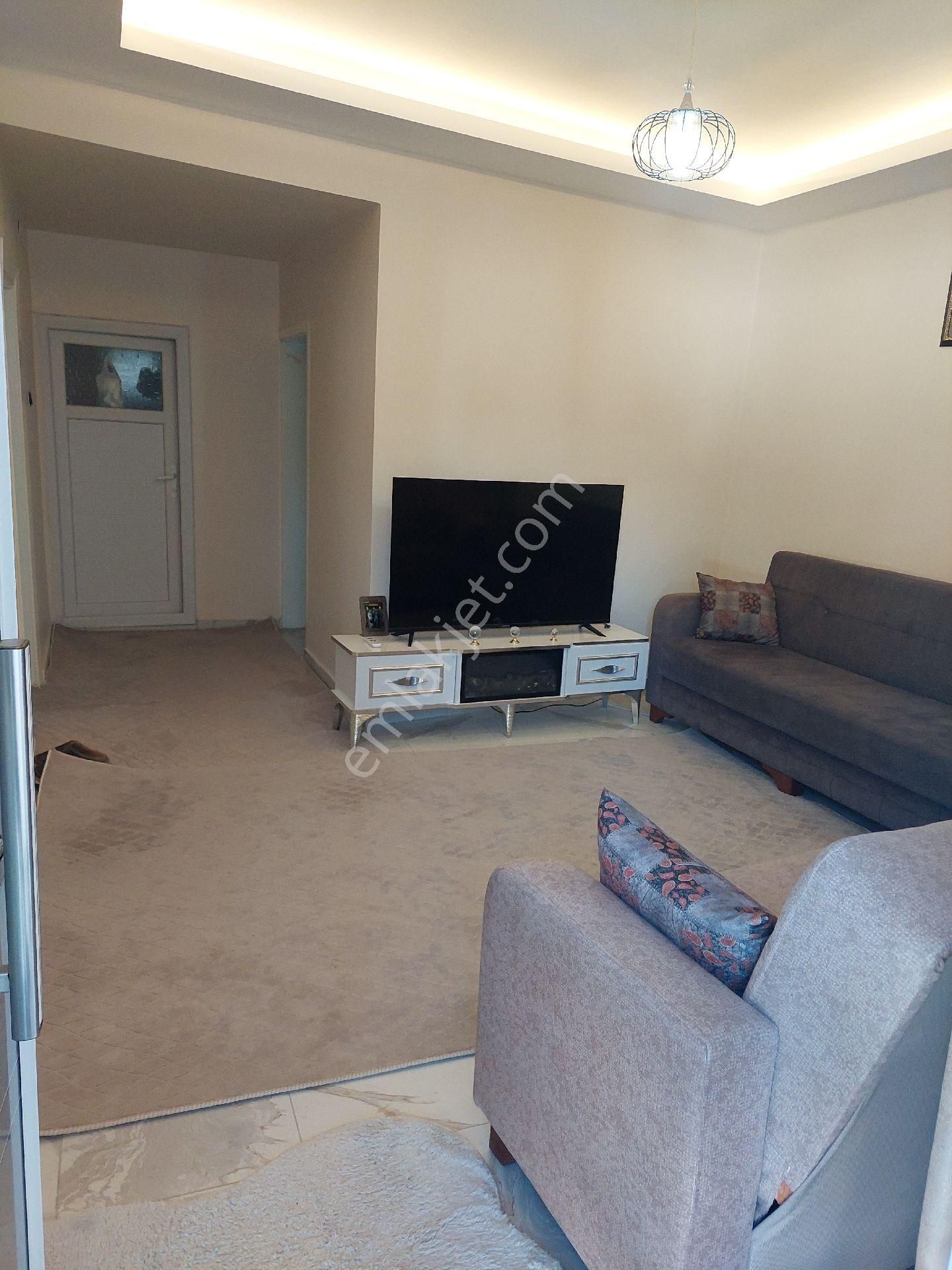 Acil Satılık 2 Katlı Müstakil Bahçeli Ev - Görsel 23