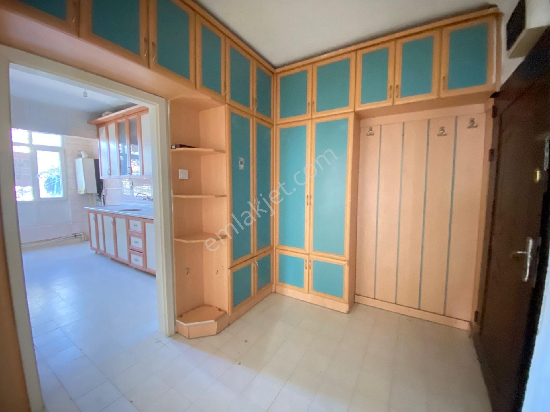 Gökçe Emlak'tan Pursaklar Fatih Mah 3+1 Güney Cephe Daire - Görsel 17