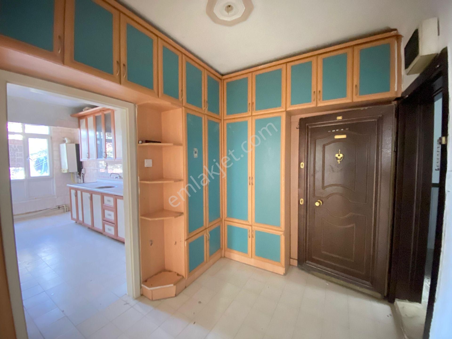 Gökçe Emlak'tan Pursaklar Fatih Mah 3+1 Güney Cephe Daire - Görsel 12