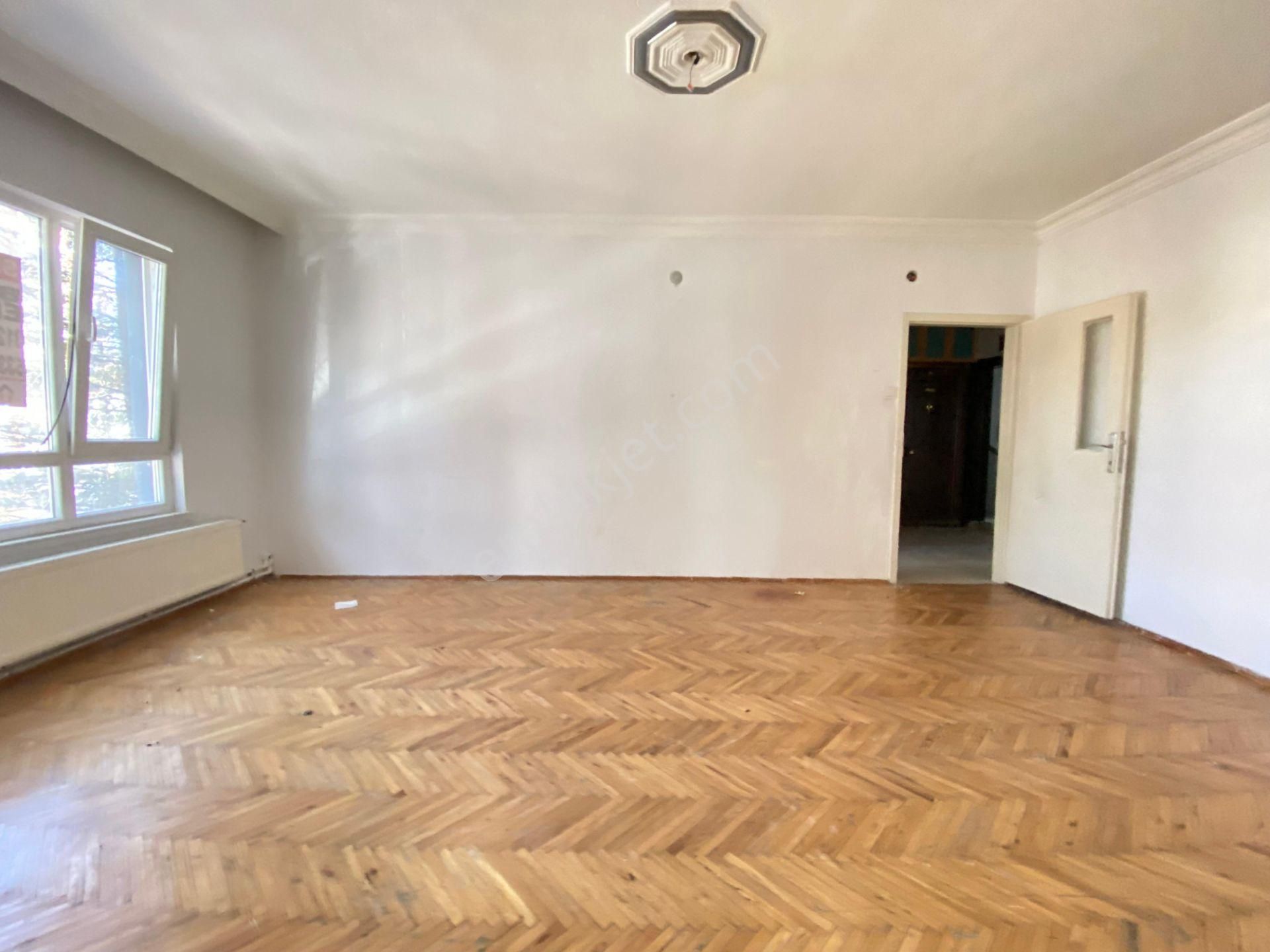 Gökçe Emlak'tan Pursaklar Fatih Mah 3+1 Güney Cephe Daire - Görsel 8