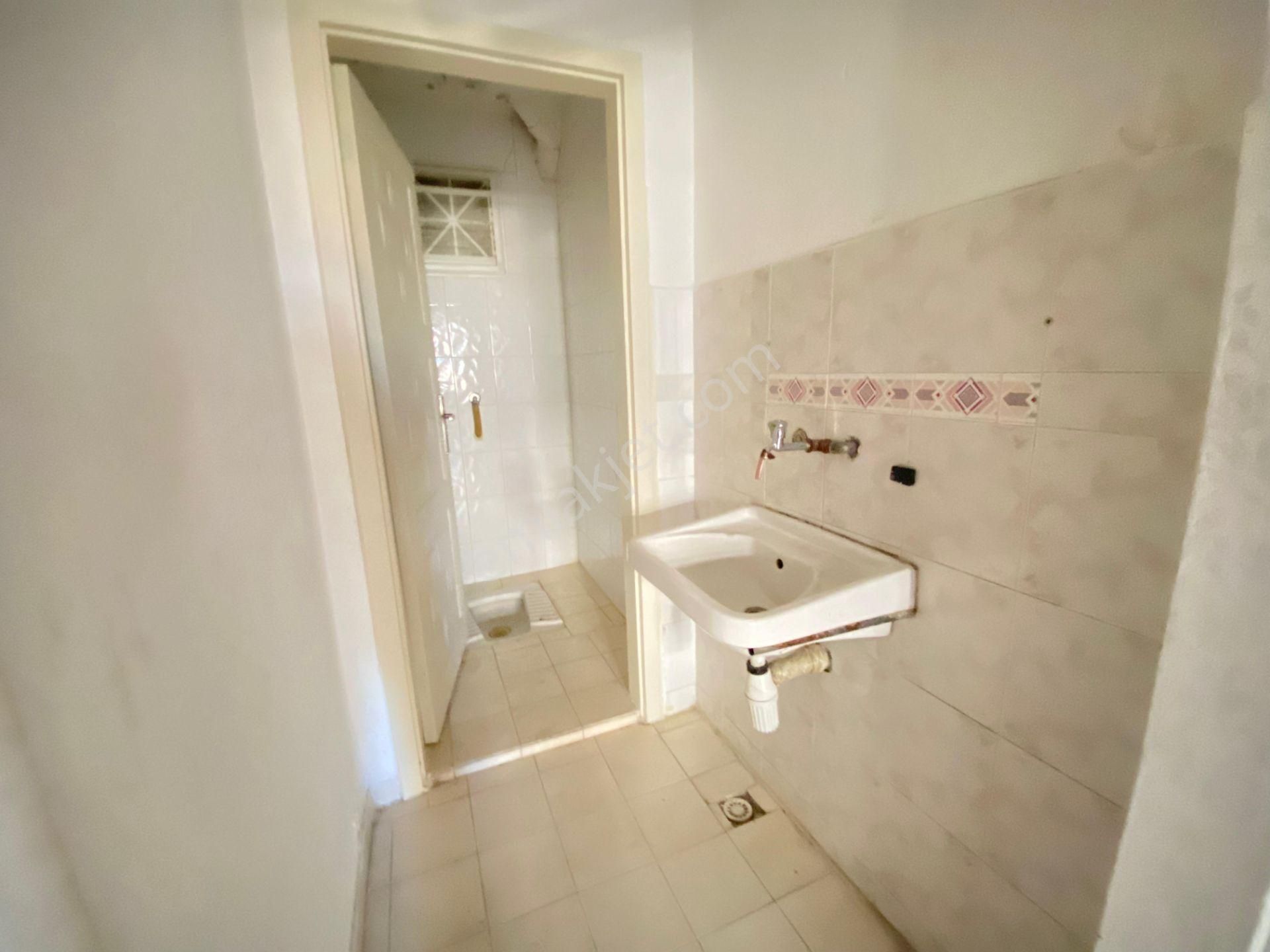 Gökçe Emlak'tan Pursaklar Fatih Mah 3+1 Güney Cephe Daire - Görsel 18