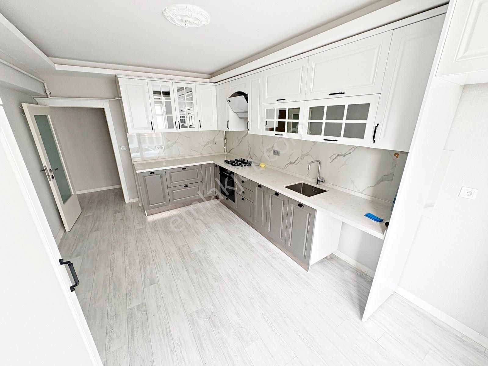 4+1 Katta Tek Dai Yozgat Bulvarı Paraleli Geniş Oturum Masrafsız - Görsel 34