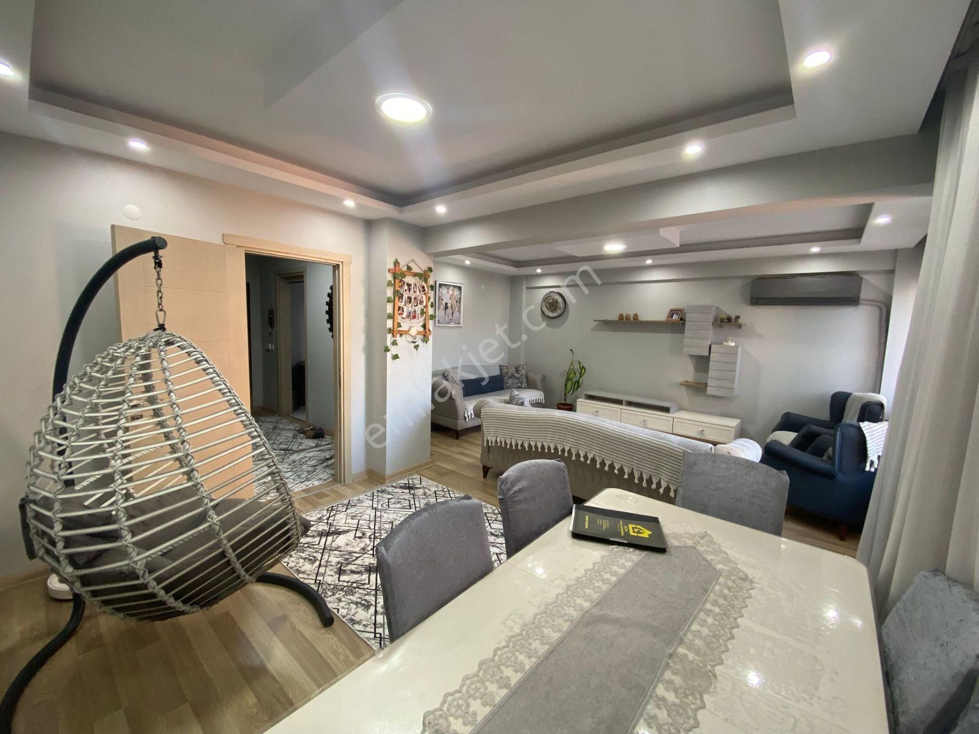 Acill Konak Yenidoğan Mah.de Kemer İzban Yanı 2+1 100m2 Arakat Full Tadilatlı Satılık Daire - Görsel 3