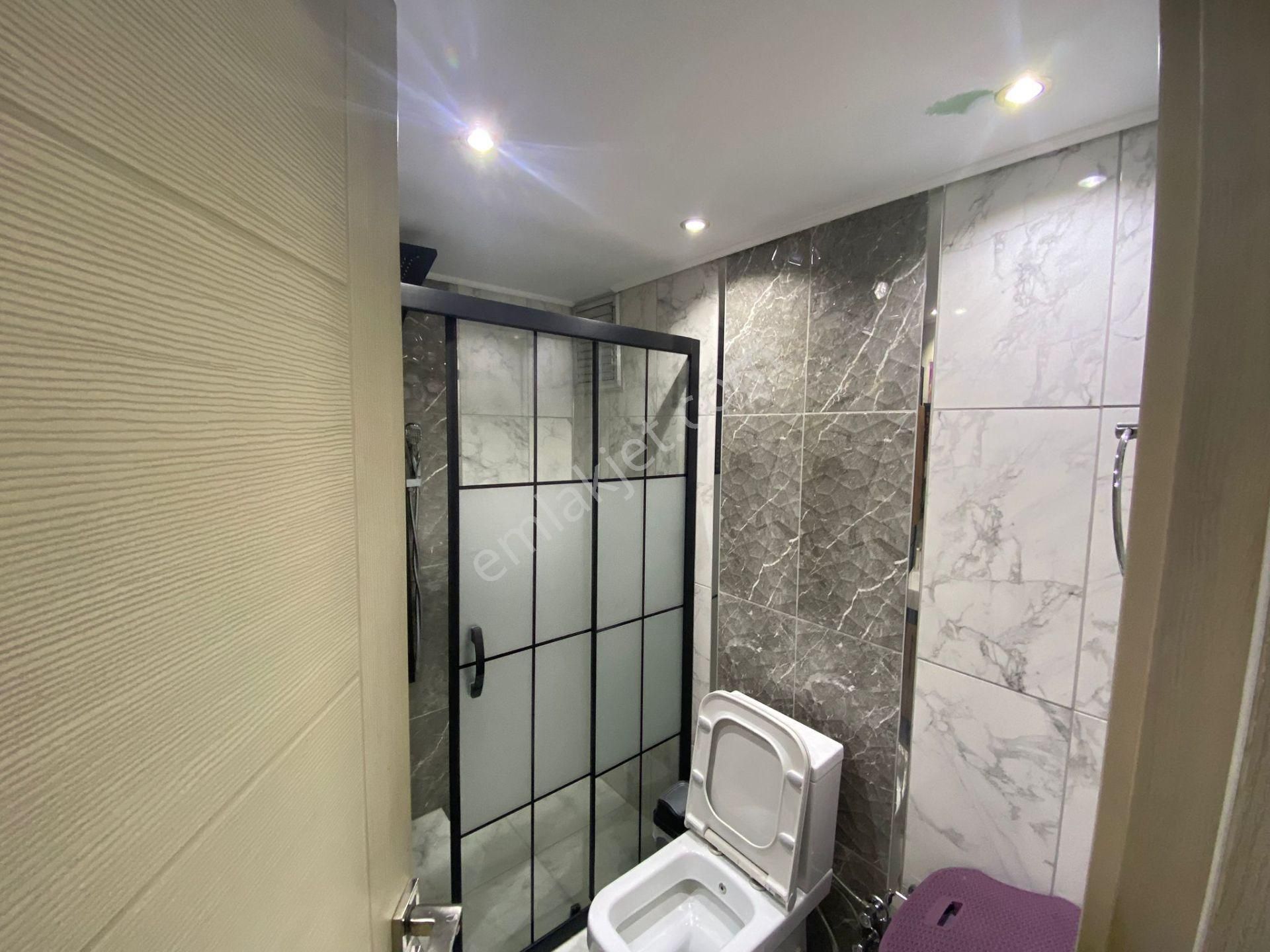 Acill Konak Yenidoğan Mah.de Kemer İzban Yanı 2+1 100m2 Arakat Full Tadilatlı Satılık Daire - Görsel 20
