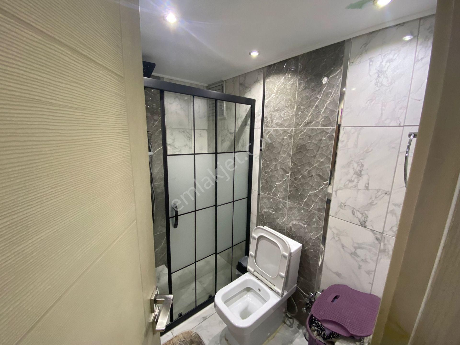 Acill Konak Yenidoğan Mah.de Kemer İzban Yanı 2+1 100m2 Arakat Full Tadilatlı Satılık Daire - Görsel 22