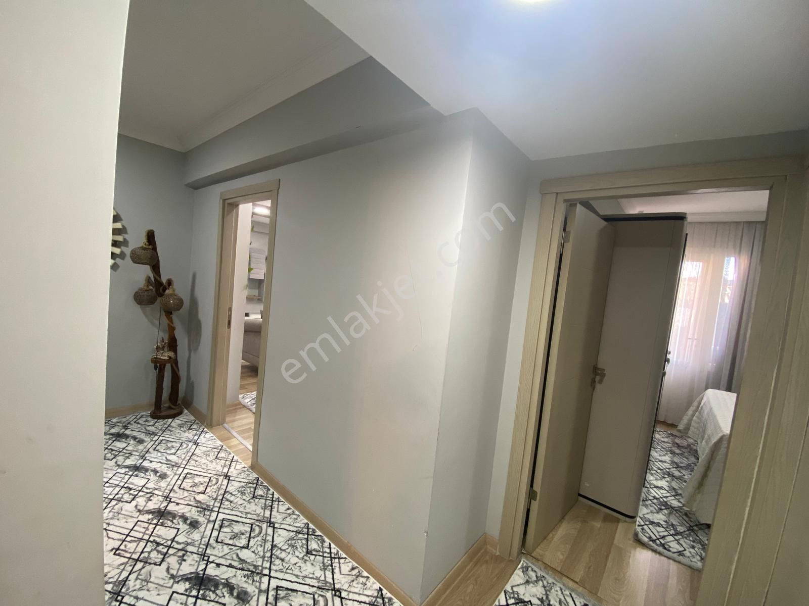 Acill Konak Yenidoğan Mah.de Kemer İzban Yanı 2+1 100m2 Arakat Full Tadilatlı Satılık Daire - Görsel 26