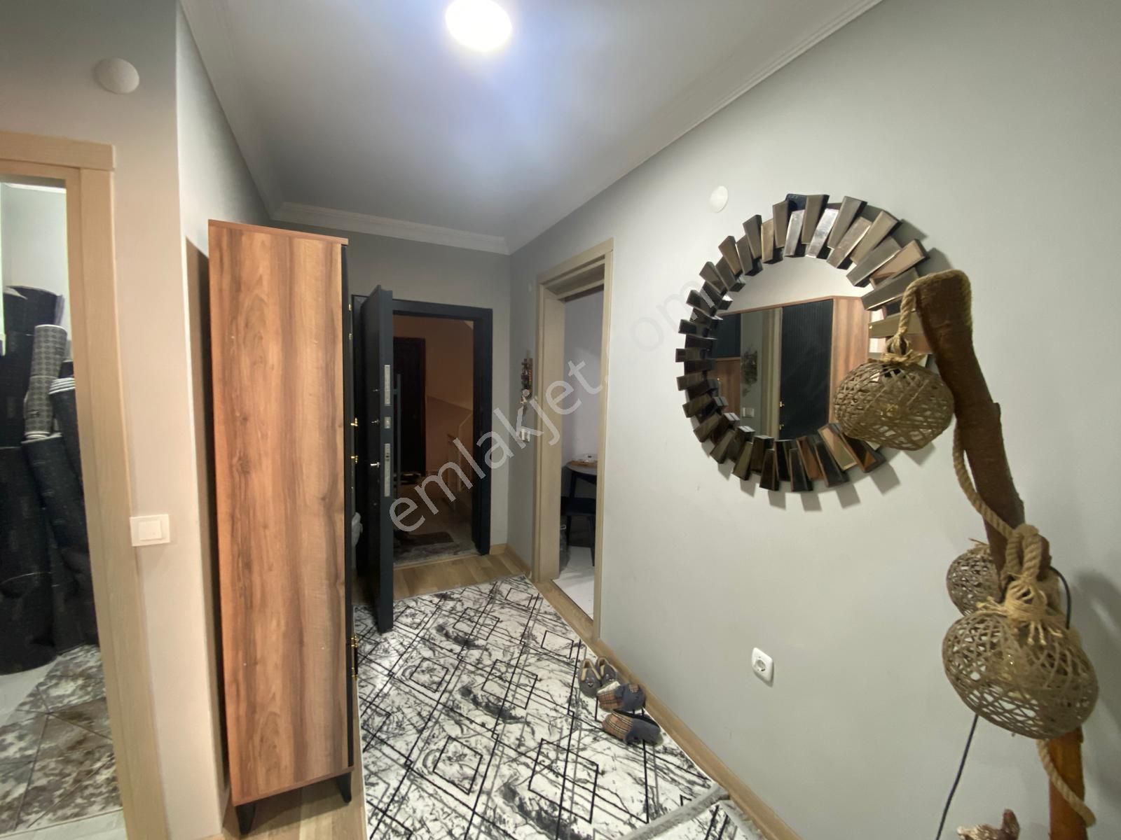 Acill Konak Yenidoğan Mah.de Kemer İzban Yanı 2+1 100m2 Arakat Full Tadilatlı Satılık Daire - Görsel 27