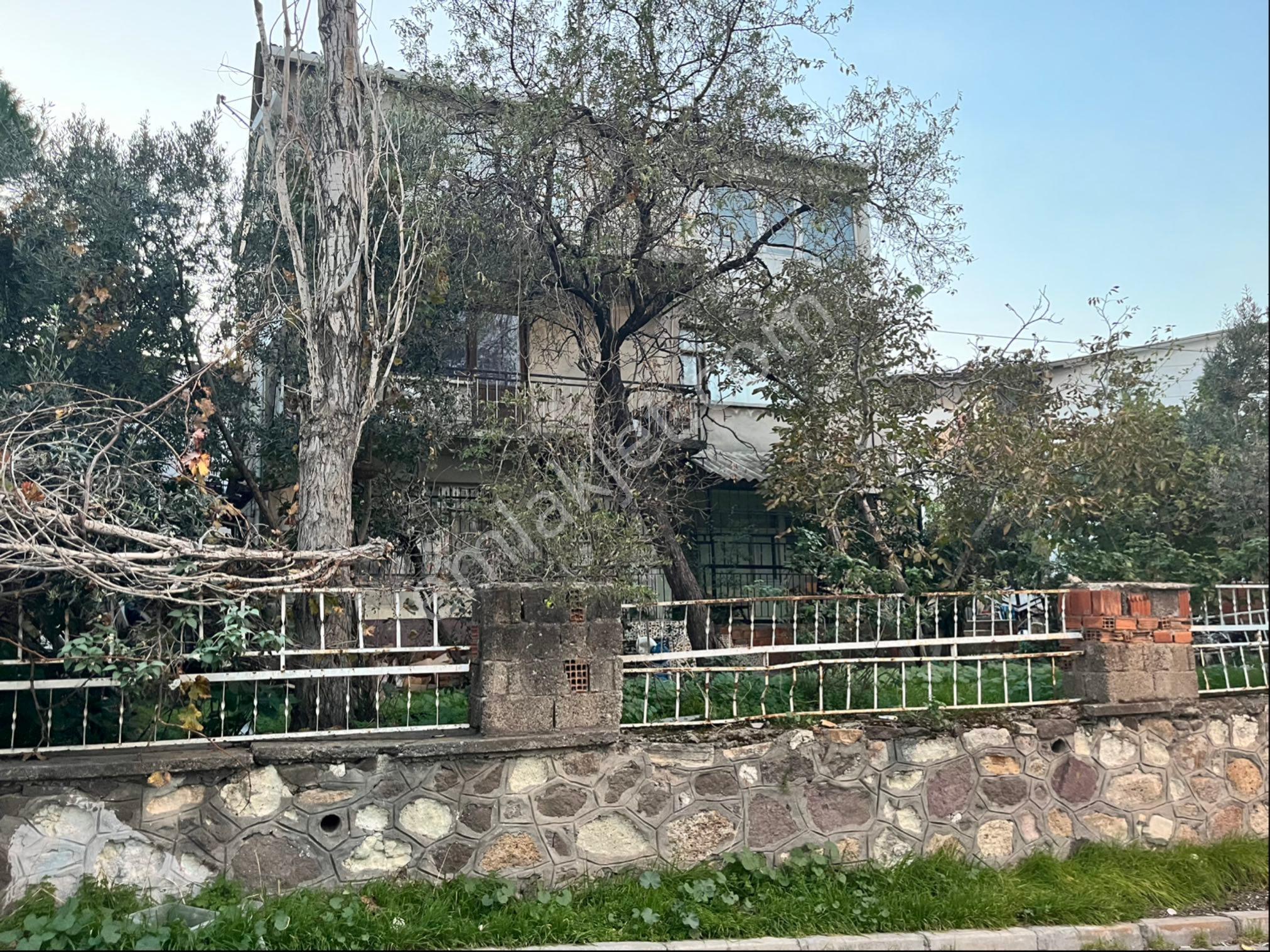 Aliağa Yeni Adliye Yakını Kentsel Dönüşüme Uygun Satılık Komple Bina - Görsel 24