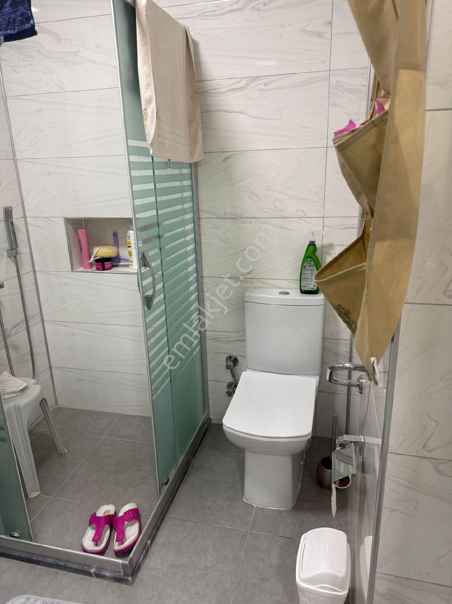 Denize Yakın 3+1 Doğal Gazlı Bakımlı Villa - Görsel 27