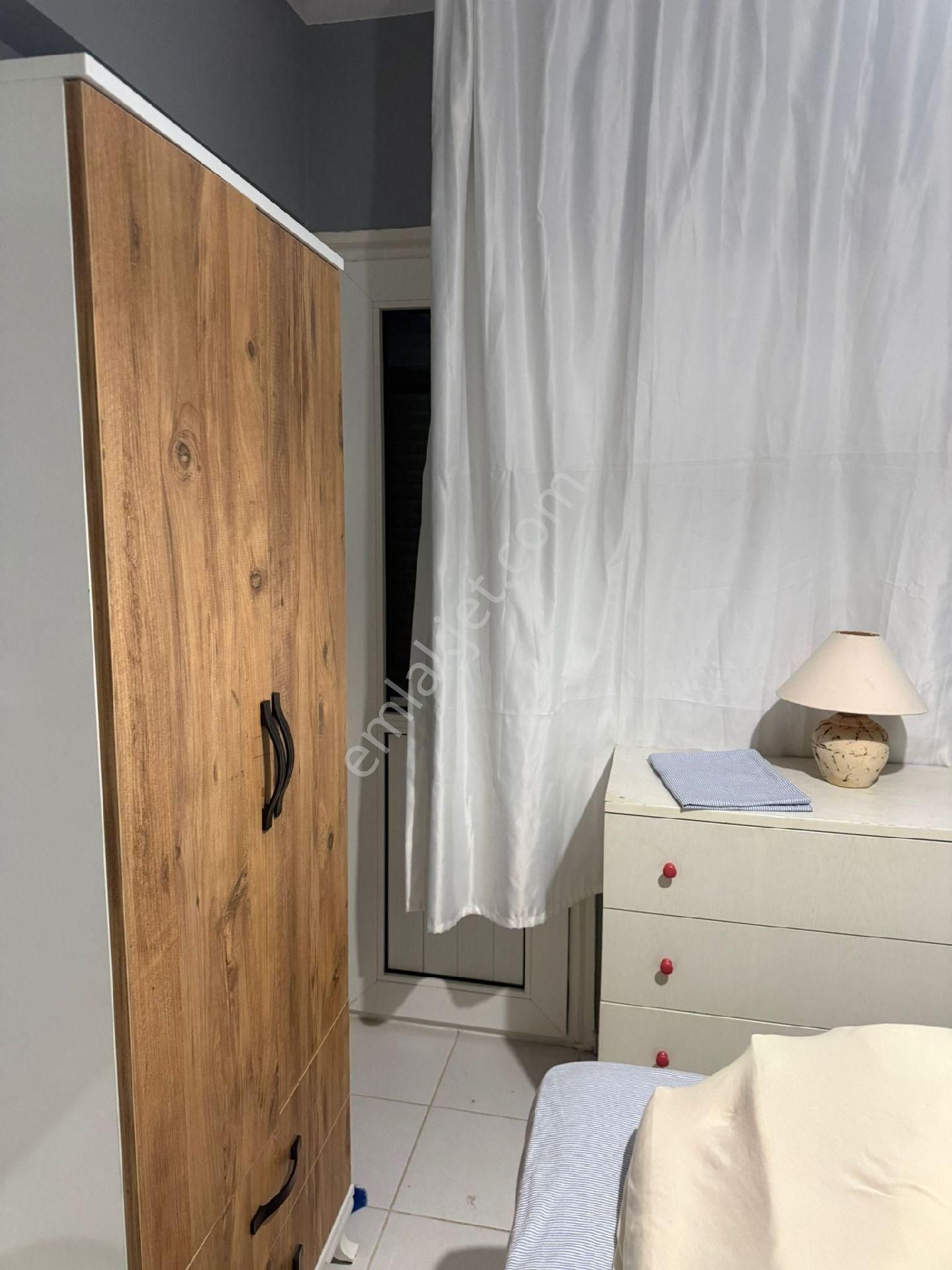 Denize Yakın 3+1 Doğal Gazlı Bakımlı Villa - Görsel 7