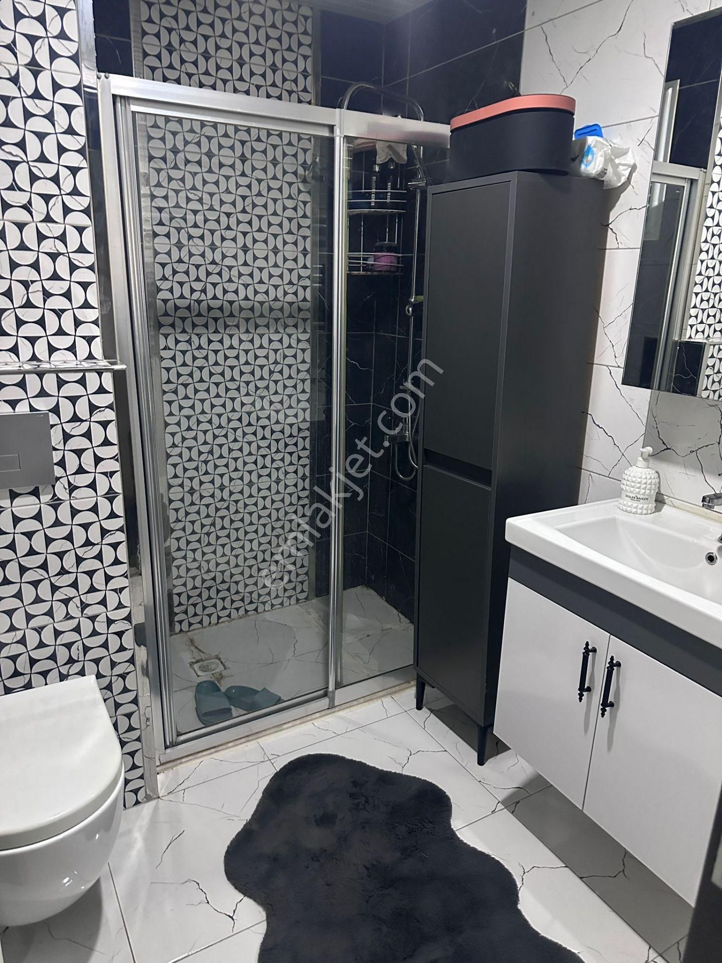 Mithatpaşa Mahallesinde 2+1 Lüks Satılık Daire - Görsel 14