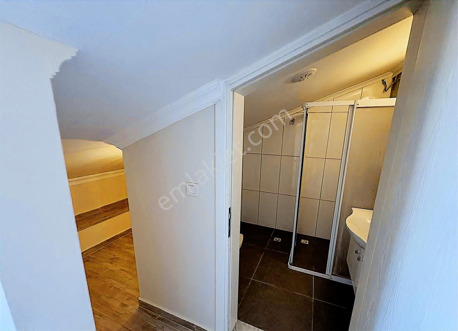 Fethiye Foça Mahallesinde Çatı Dubleks 2+1 Kiralık Daire - Görsel 4