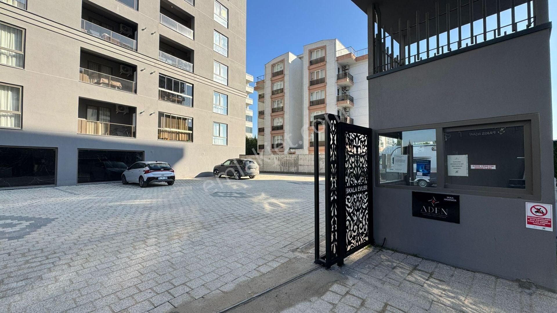 Skala Hasanağa Projesinde Full Eşyalı 2+1 Sosyal Donatılı Satılık - Görsel 21