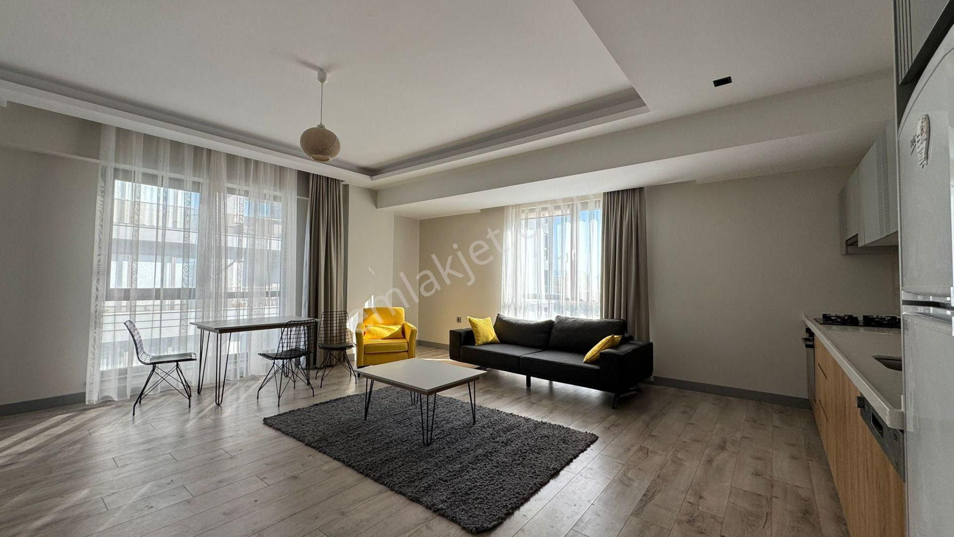 Skala Hasanağa Projesinde Full Eşyalı 2+1 Sosyal Donatılı Satılık - Görsel 4