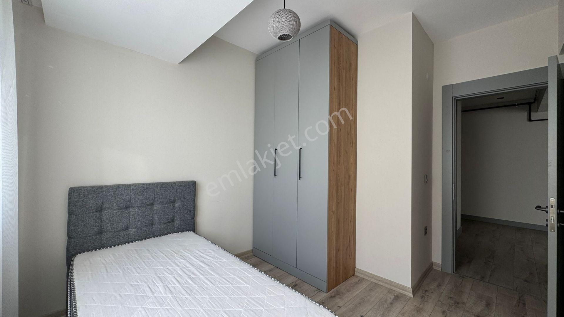 Skala Hasanağa Projesinde Full Eşyalı 2+1 Sosyal Donatılı Satılık - Görsel 18