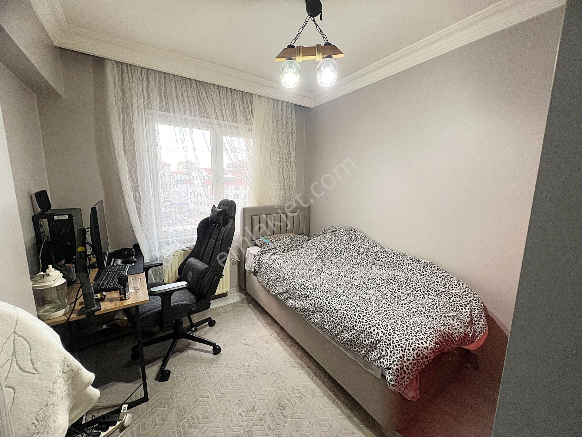 Kaletepe Mah. Ünsal Cadde Üzeri Çift Giriş Masrafsız 5+1 Dubleks - Görsel 9