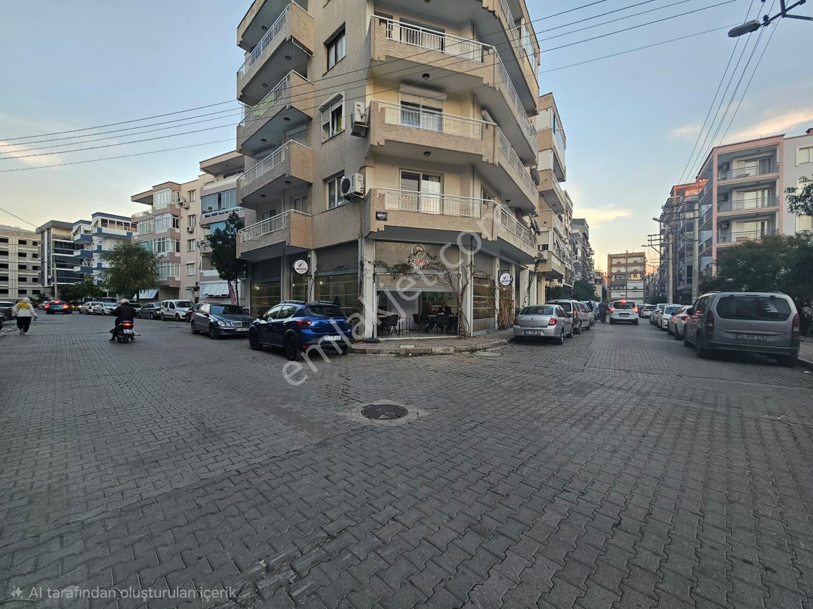 İzmir Karşıyaka Dedebaşı'nda Satılık Yatırıma Uygun Dükkan