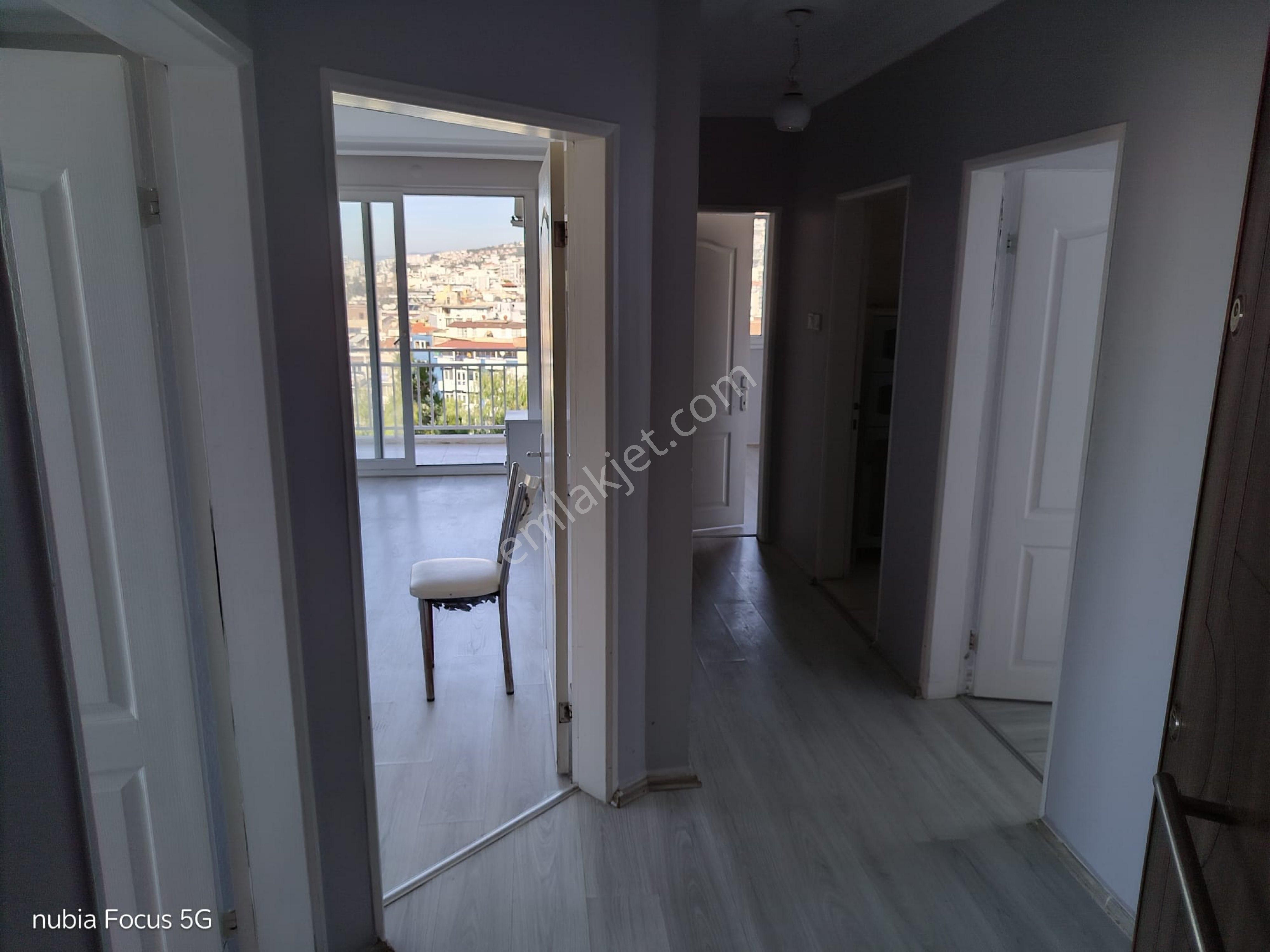 Kuşadası Merkez'de 2+1 İçi Full Yapılı Masrafsız Satılık Daire - Görsel 8