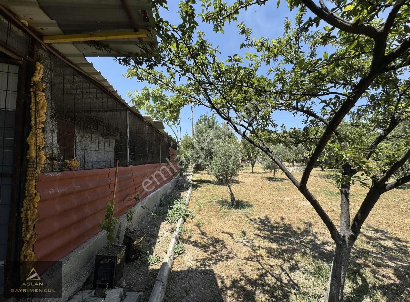 Foça Ilıpınar'da 1500m2 Bahçe İçerisinde Satılık Müstakil Ev - Görsel 30