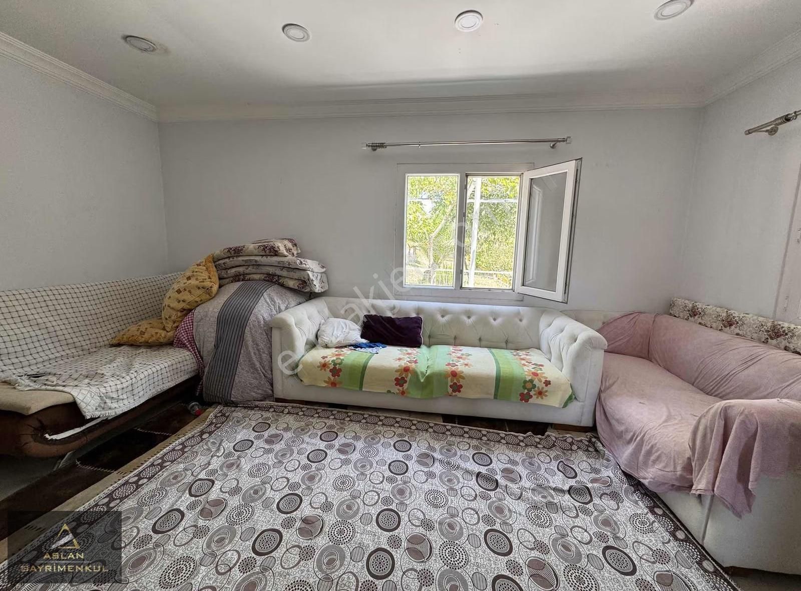 Foça Ilıpınar'da 1500m2 Bahçe İçerisinde Satılık Müstakil Ev - Görsel 27