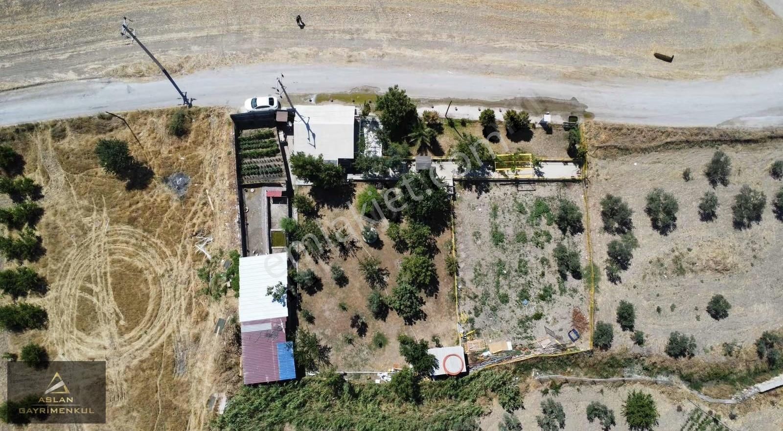 Foça Ilıpınar'da 1500m2 Bahçe İçerisinde Satılık Müstakil Ev - Görsel 19