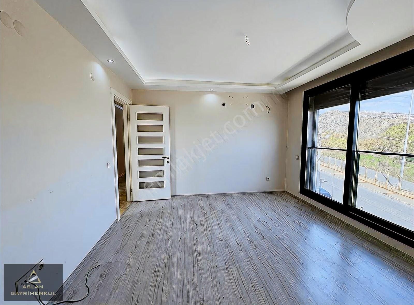 Aslandan Deniz Manzaralı 3+1 Kapalı Mutfak Kiralık Daire - Görsel 28