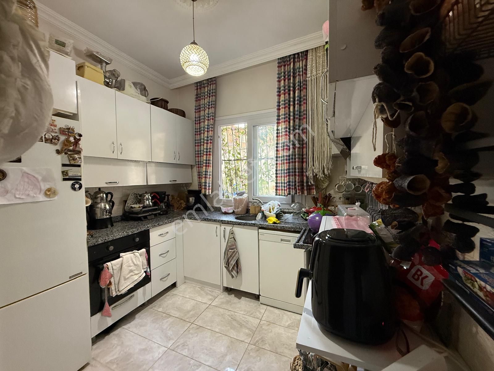 Tellidere Mahallesinde Alparslan Türkeş Bulvarına Yakın 2+1 Satılık Daire - Görsel 2