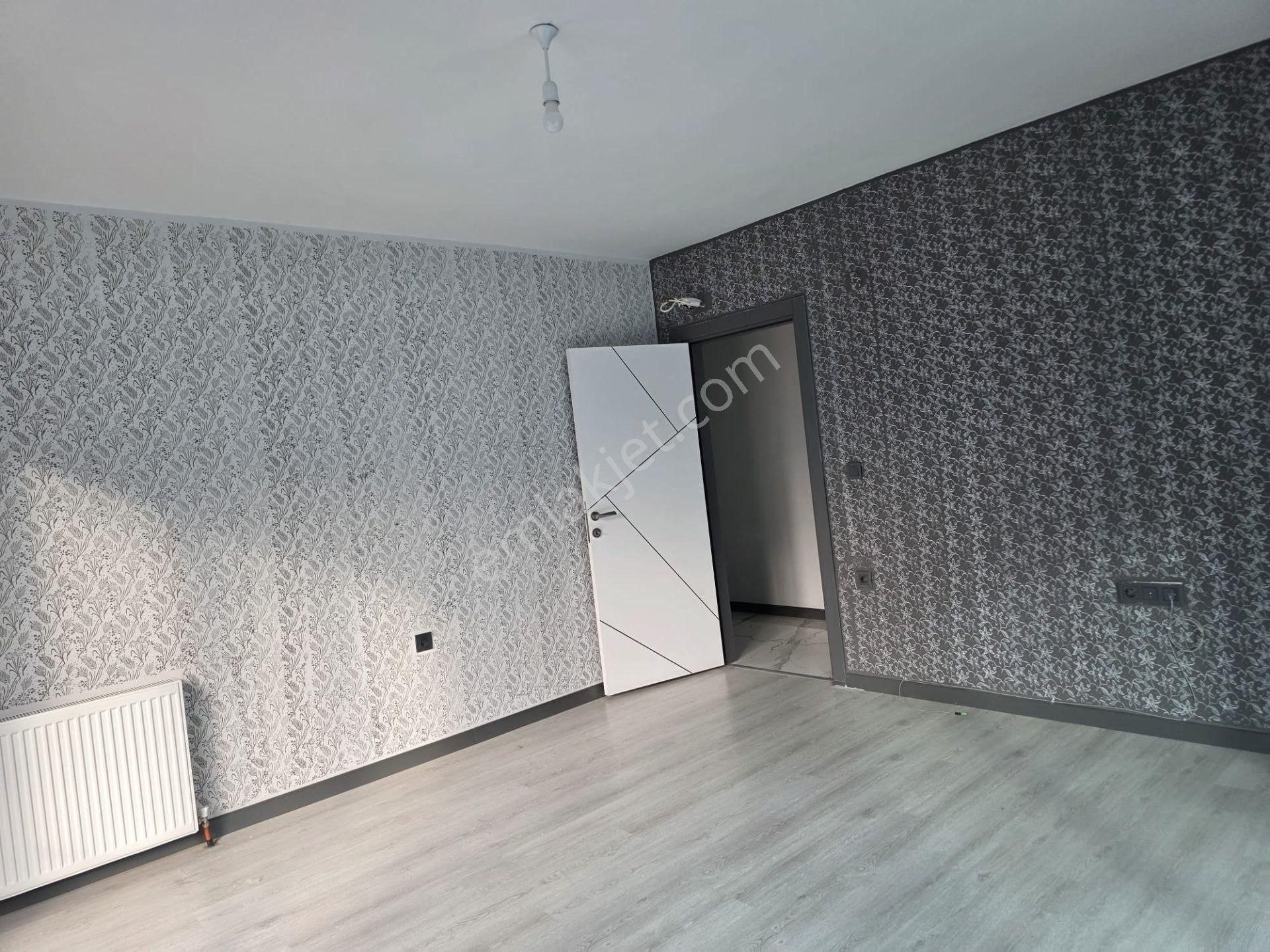 Edremit Kadıköyde 3+1 Lüks Ve Konforlu Kiralık Daire - Görsel 14