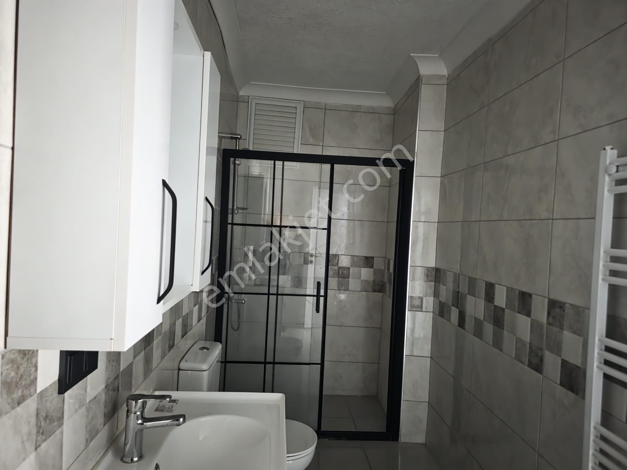 Edremit Kadıköyde 3+1 Lüks Ve Konforlu Kiralık Daire - Görsel 27