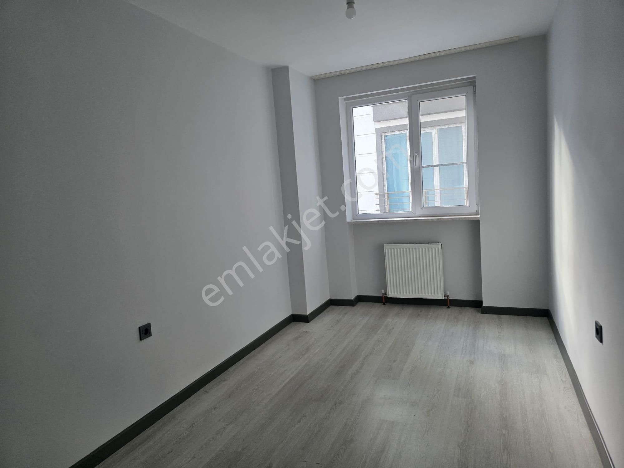 Edremit Kadıköyde 3+1 Lüks Ve Konforlu Kiralık Daire - Görsel 21